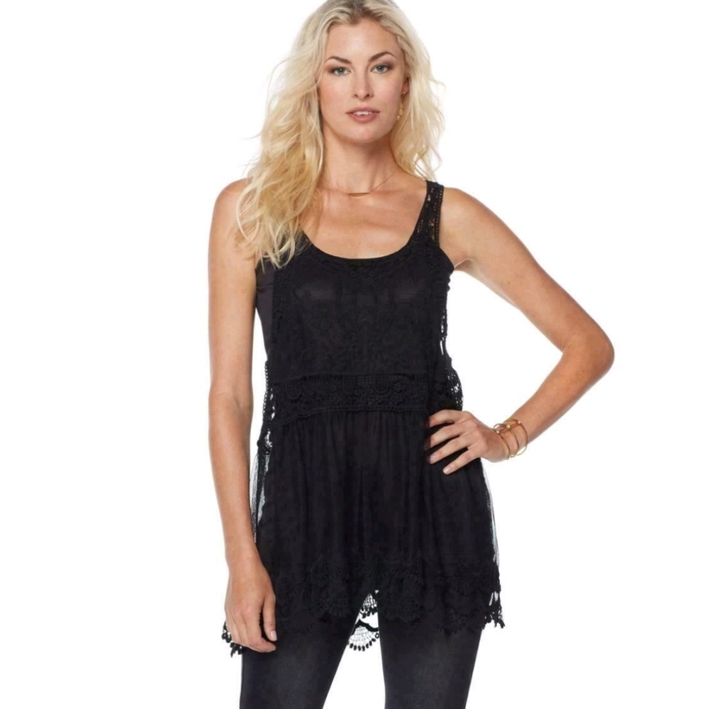 La bellum By Hilary Scott Black Lace Crochet Layering Tank Dark Cottagecore Sz.L